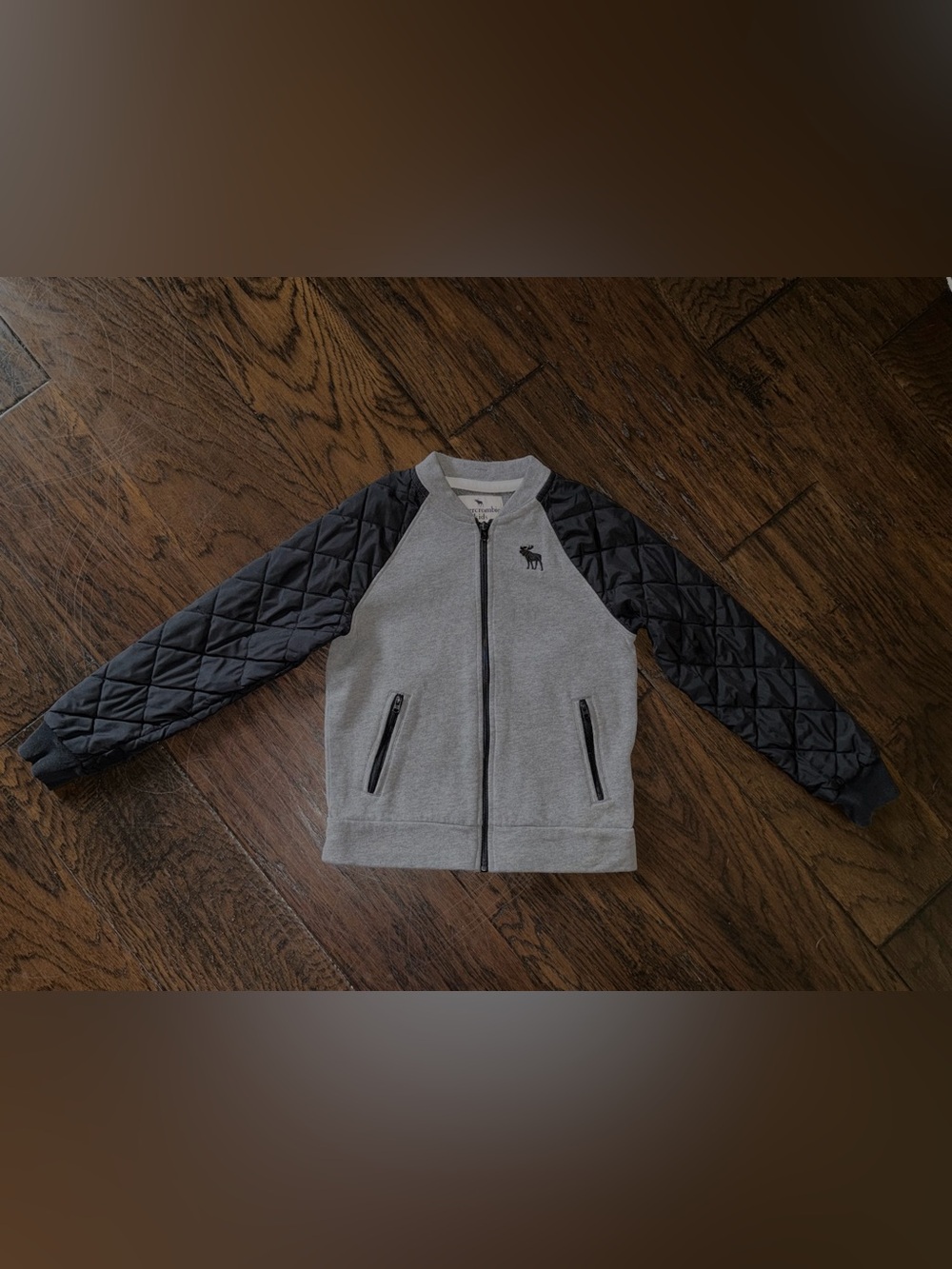 Abercrombie Kids boys bomber jacket size 7/8, EUC